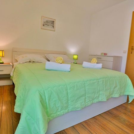 Apartments Lenka Sutivan Chambre photo