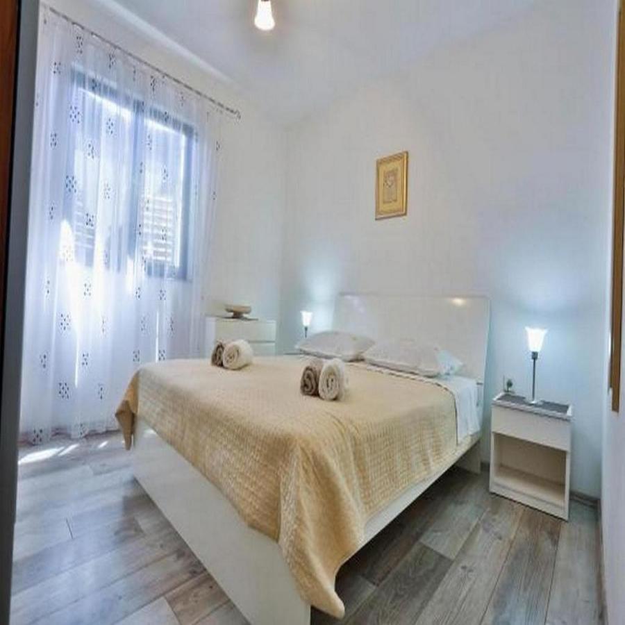 Apartments Lenka Sutivan Chambre photo