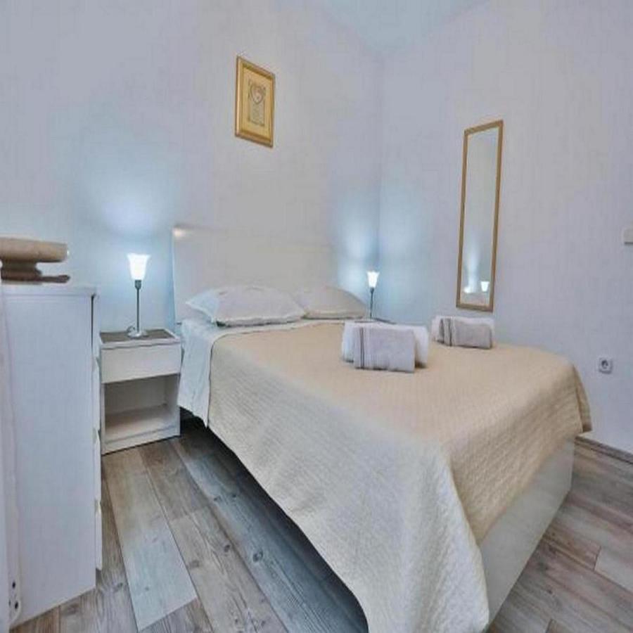 Apartments Lenka Sutivan Chambre photo