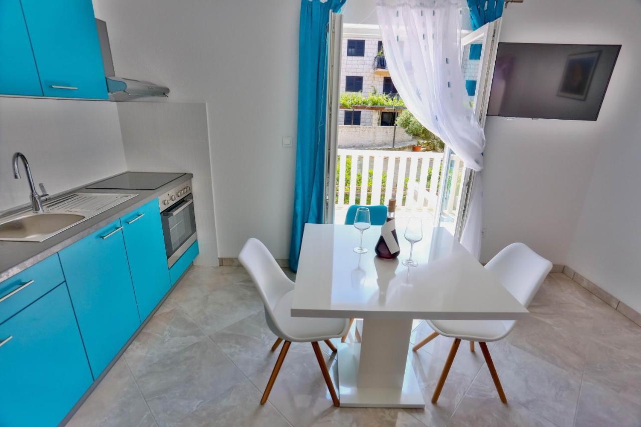 Apartments Lenka Sutivan Extérieur photo