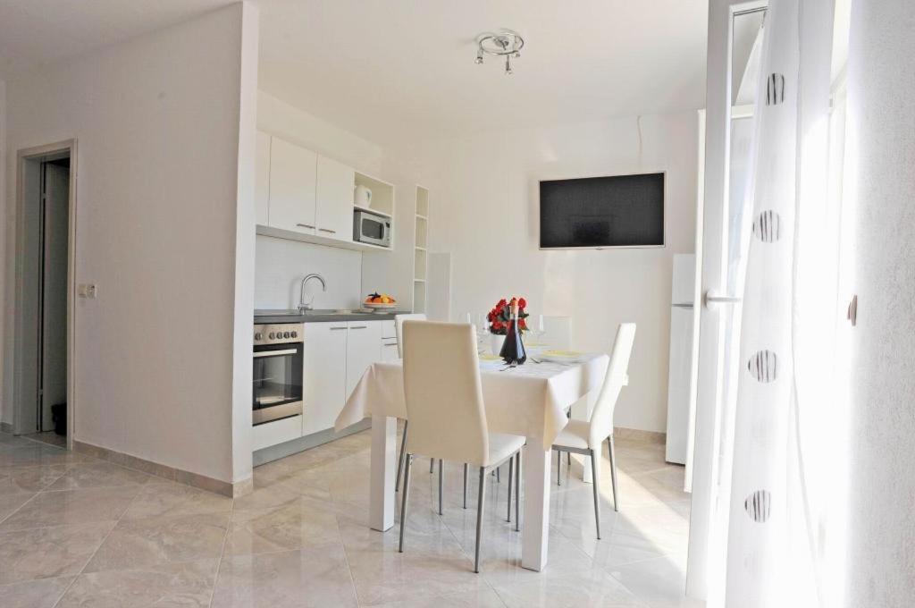 Apartments Lenka Sutivan Extérieur photo