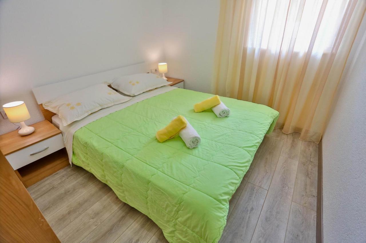 Apartments Lenka Sutivan Extérieur photo
