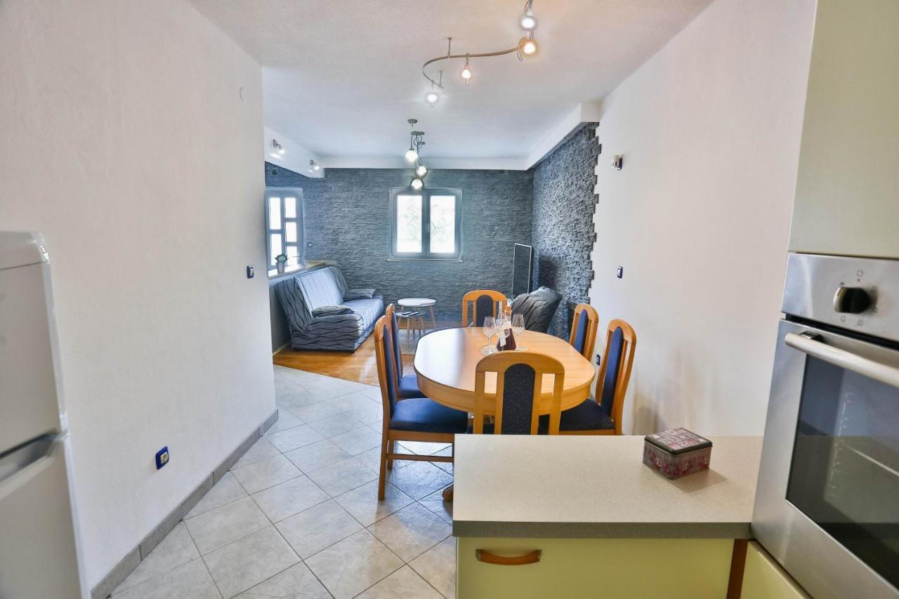 Apartments Lenka Sutivan Extérieur photo